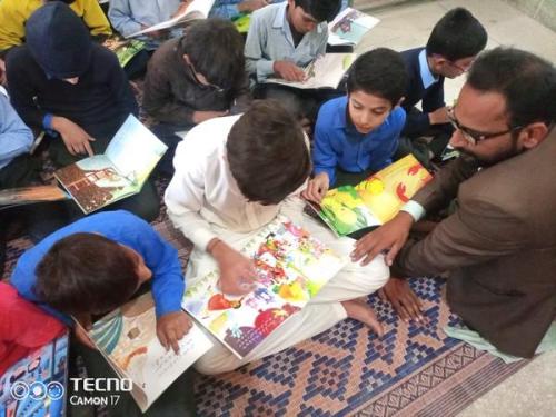 Classroom-Corner-libraries-15