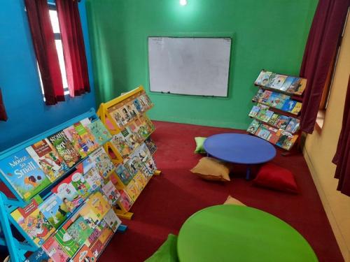 GGES Madrasa Tul Banat Library Setup(3)